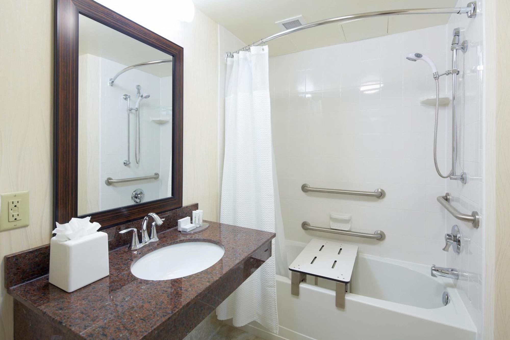Courtyard By Marriott Sarasota At University Town Center Desoto Lakes Exterior photo